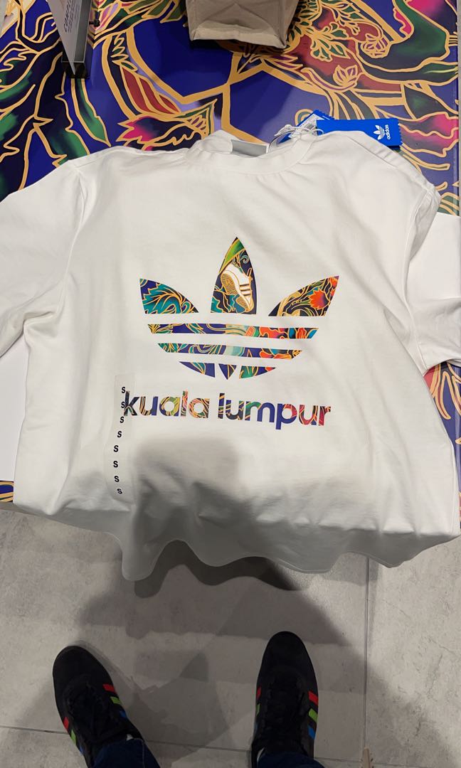 Adidas Batik Trefoil Tee, Men's Fashion 