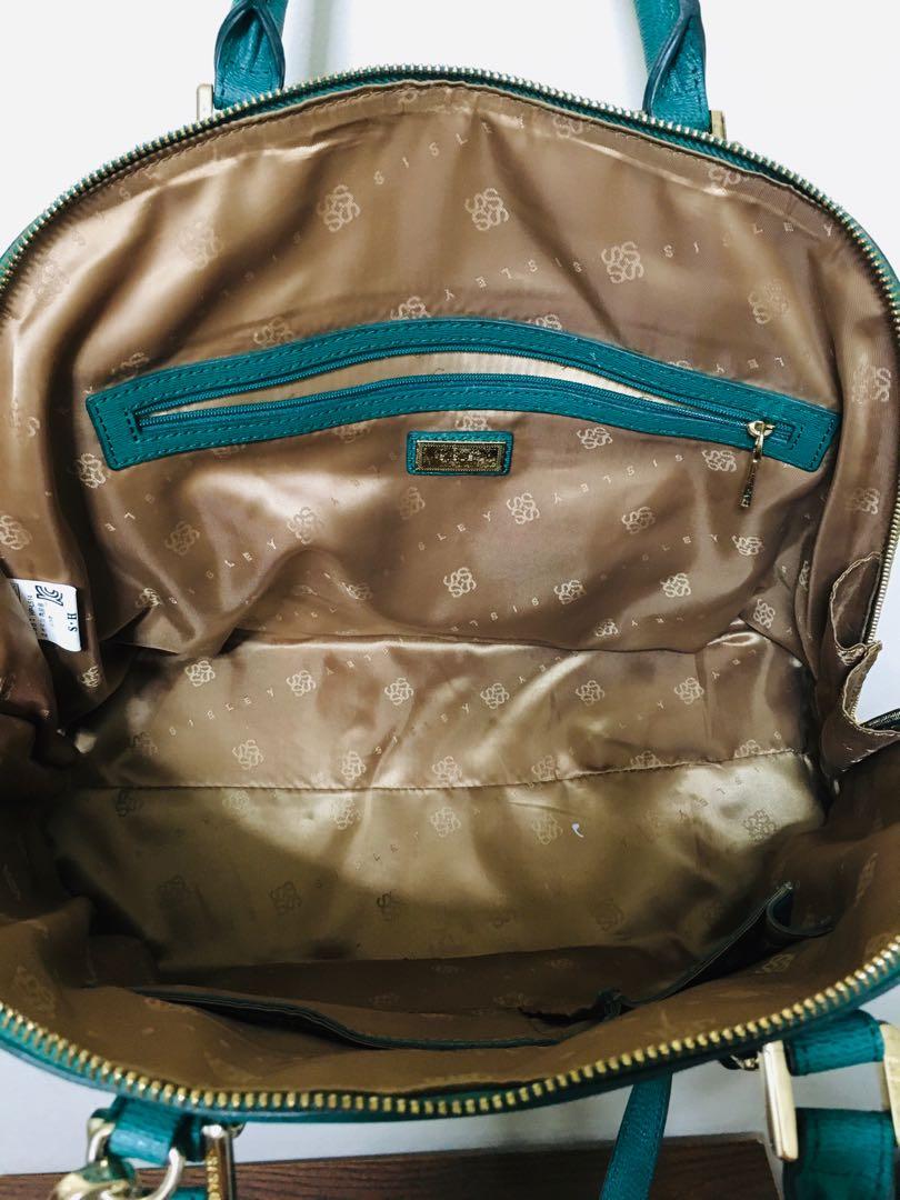 Authentic Sisley Alma (Category: Cross-body Bags) located in Manila. Submitted by bagsetcetera (Listing ID 1079544890, Image 3). Description: Very good condition Rare green color No issues No flaws Normal signs of use.