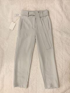 BNWT Aritzia New Tie Front Pant