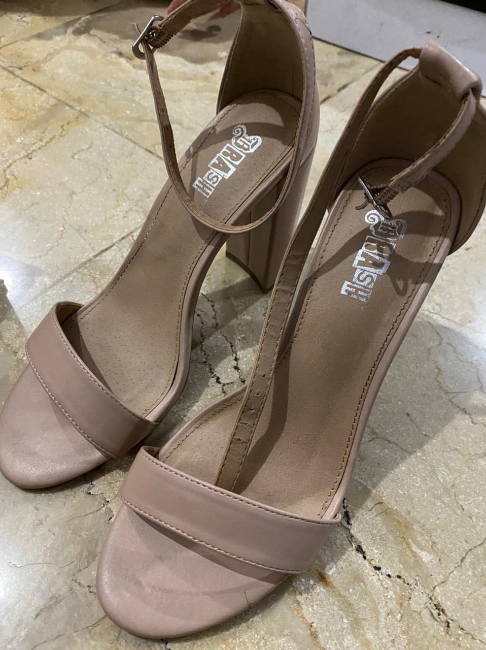 brash nude heels Fesyen Wanita Sepatu di Carousell