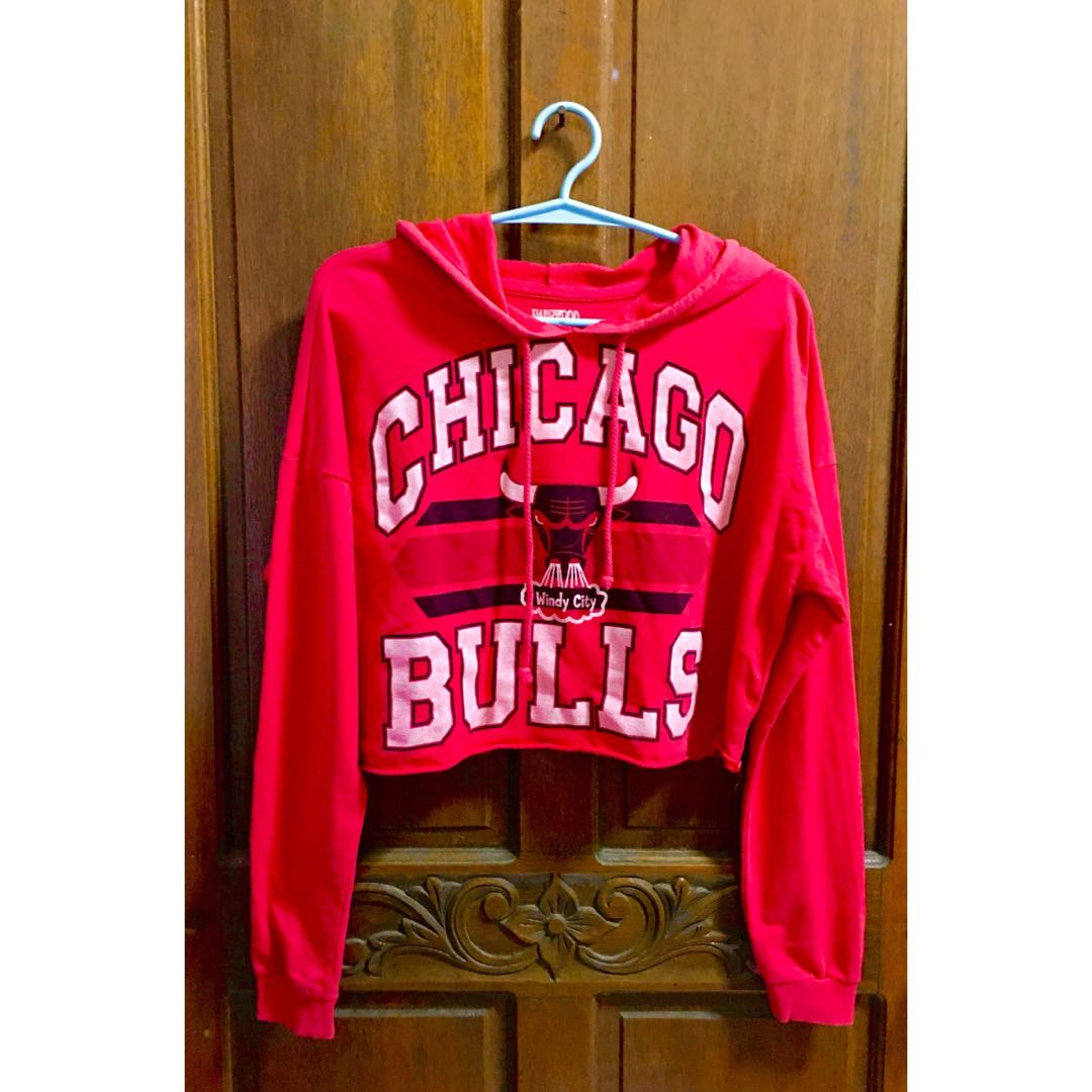 Chicago Bulls Cropped Hoodie 2024 www.alhudapk