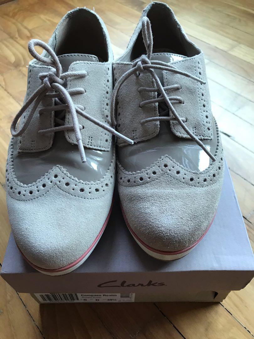 Clarks compass sales realm
