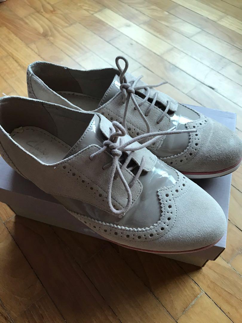 Clarks compass sales realm