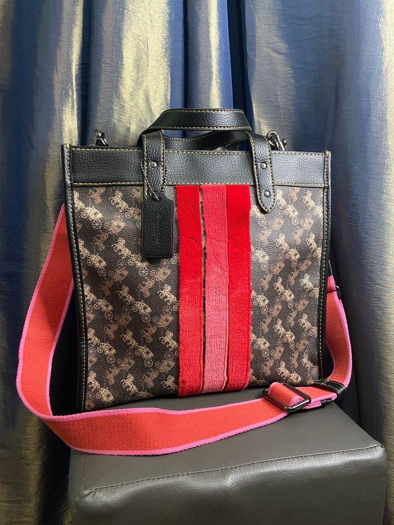 Book tote coach deals