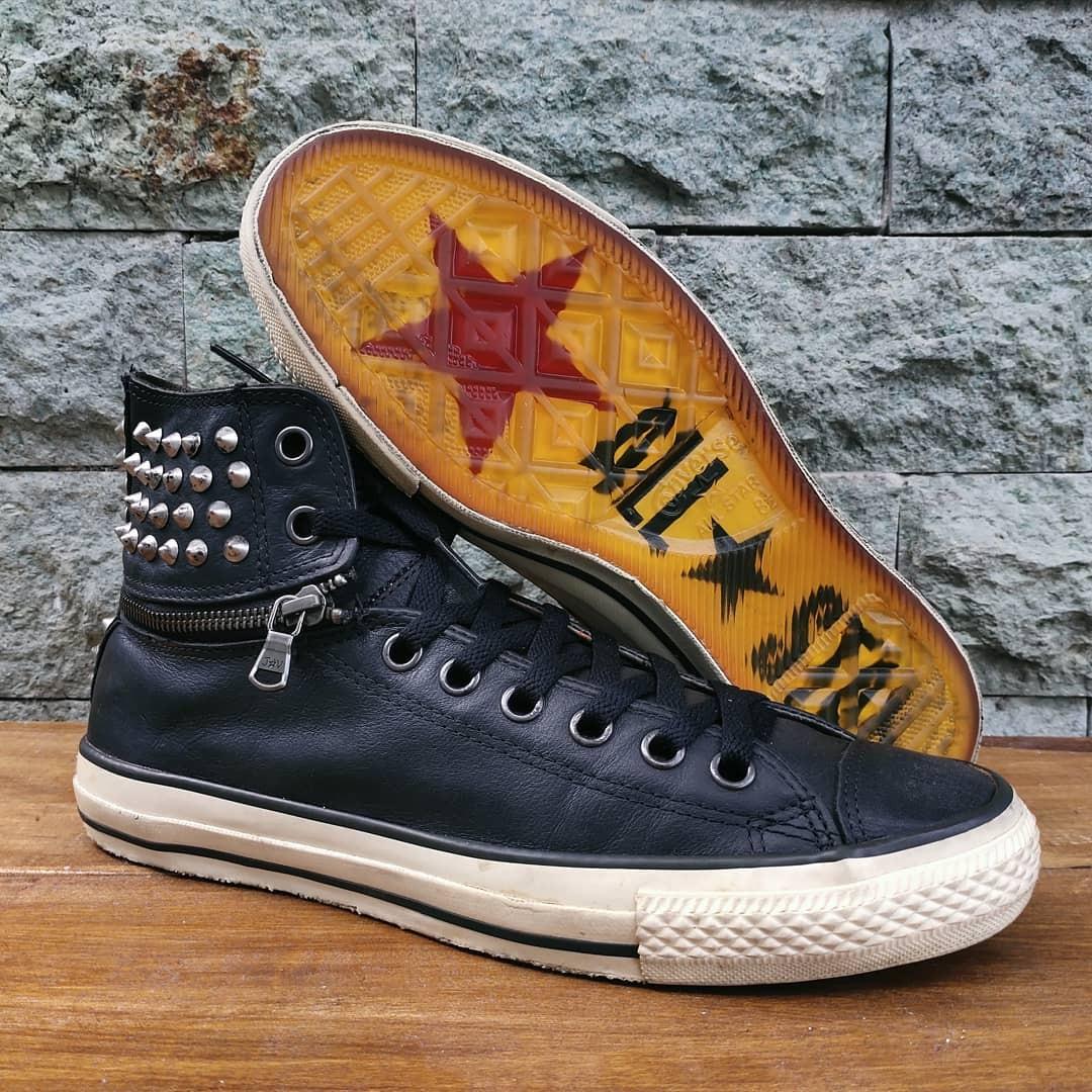 Converse jv store