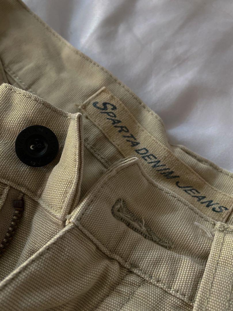 Cream Denim Pants (Category: Jeans) located in Pasig City. Submitted by hulyascloset (Listing ID 1079505158, Image 2). Description: Fits medium to large frame! Thrifted but never used :-( too big for me.
