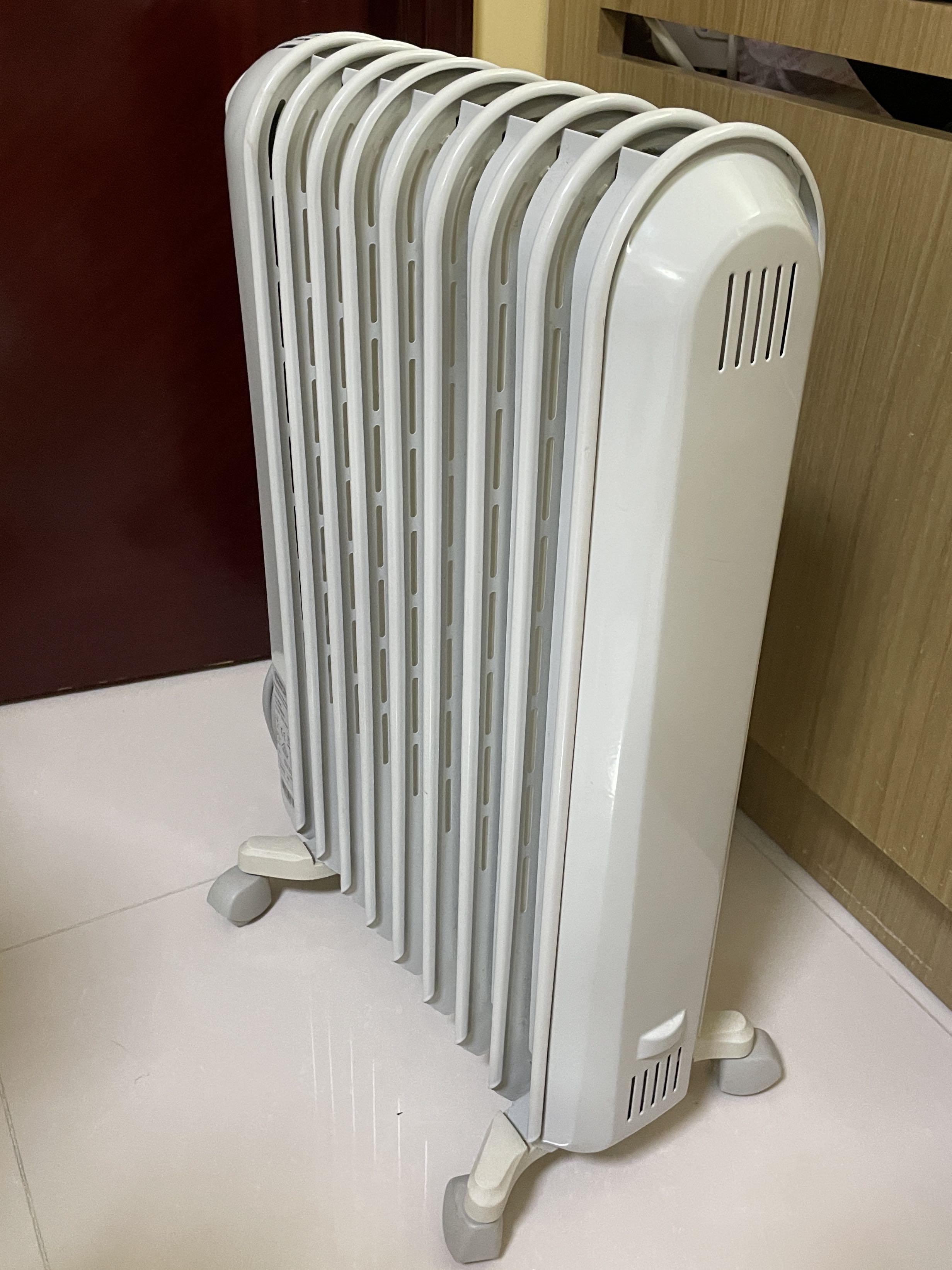 Delonghi Vento Oil Heater with thermostat 暖爐, 家庭電器, 冷氣機及暖風機- Carousell