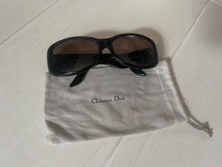 （分類：）位於 。 由 normanmase 提交（商品編號 1079396431，圖片 1）。簡介： 。