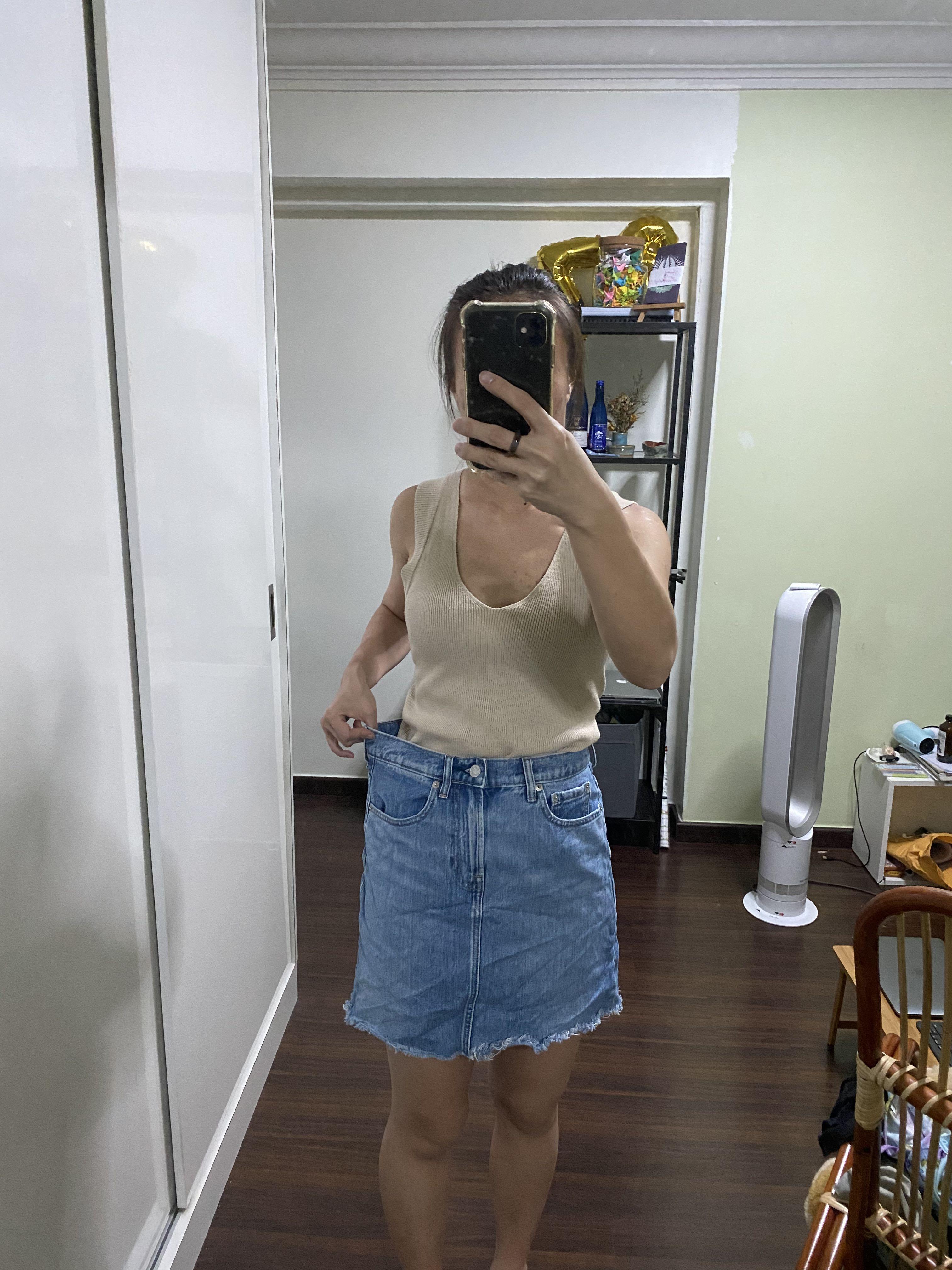 Plus size pleated skirt everlane discount