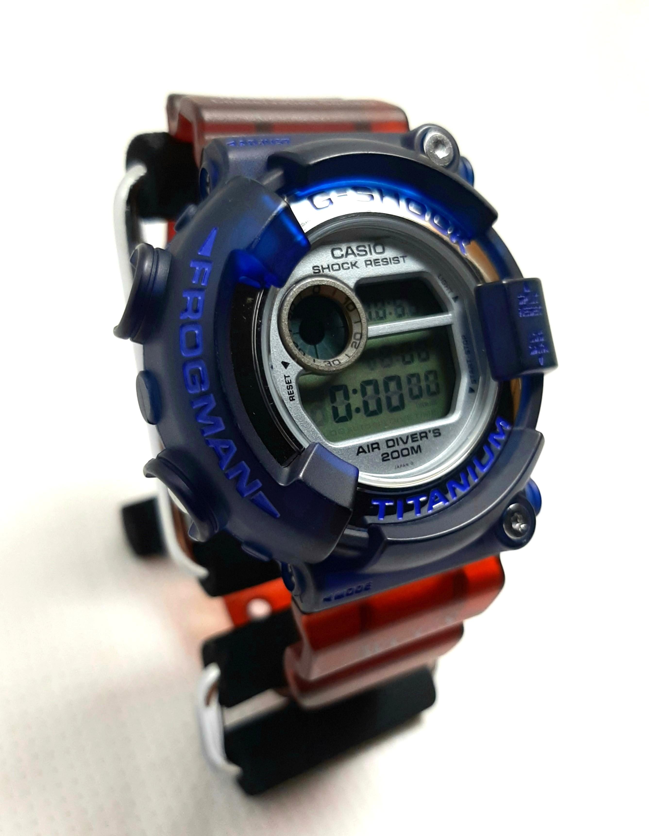 frogman dw 8201