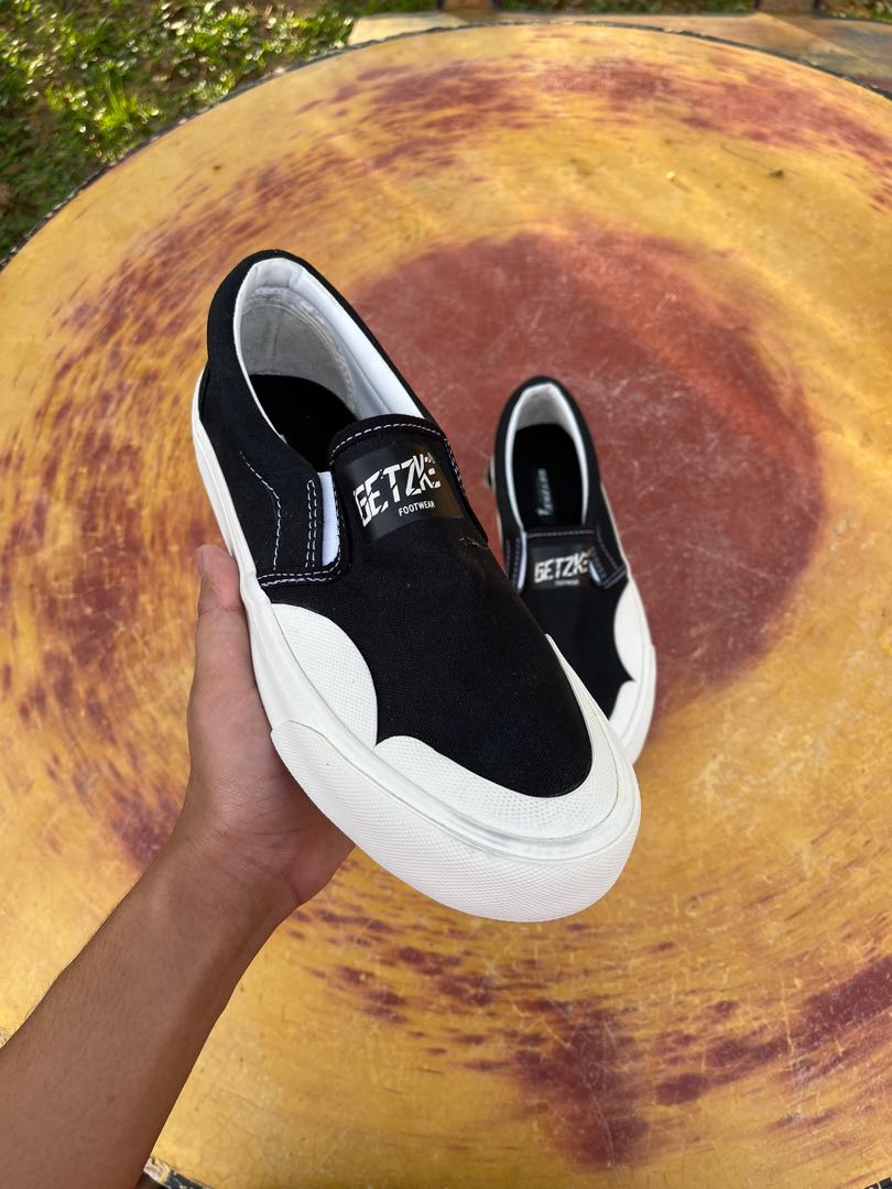 Getzke Slip On, Men's Fashion, Footwear 