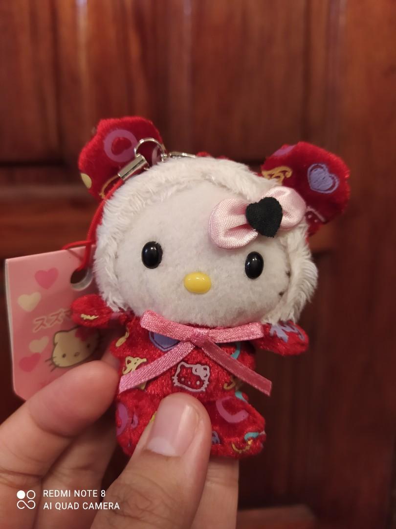 Hello Kitty keychain plush, Hobbies & Toys, Toys & Games on Carousell