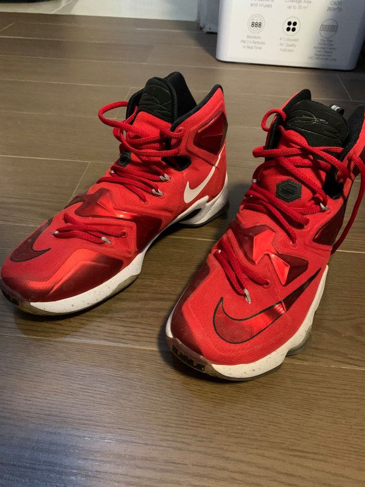 lebron 13 maroon