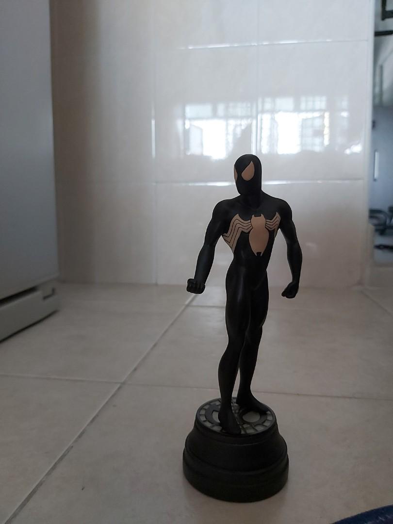 Marvel Spiderman Mini statue comic, Toys & Games, Bricks & Figurines
