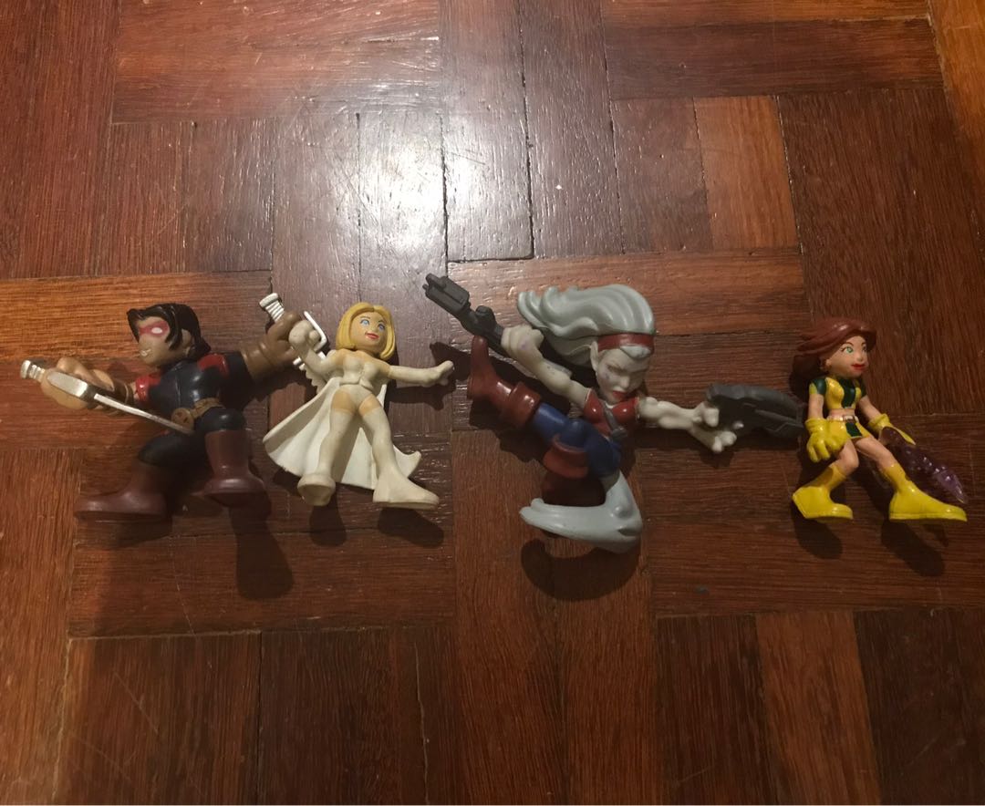 Rare super deals hero squad figures