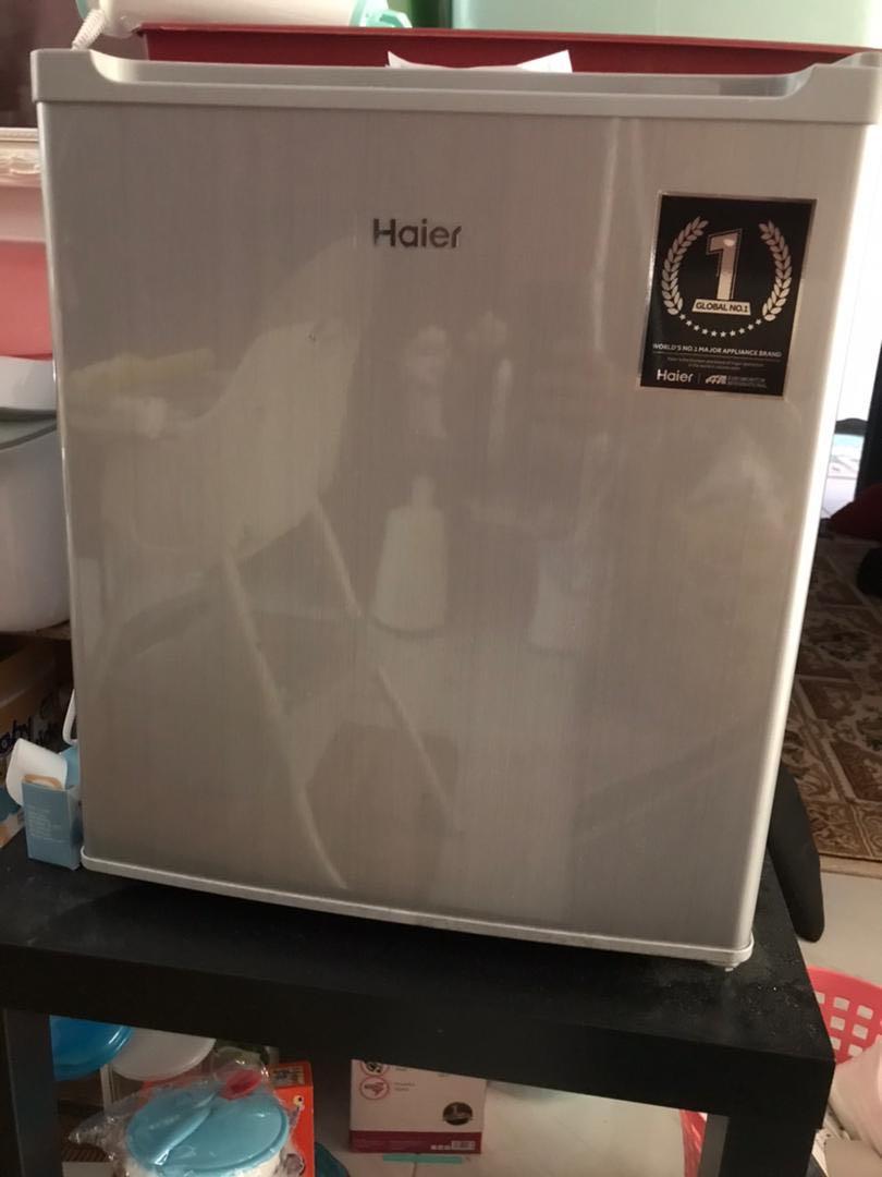 Haier Mini Fridge Used Just 4 months , TV & Home Appliances, Kitchen