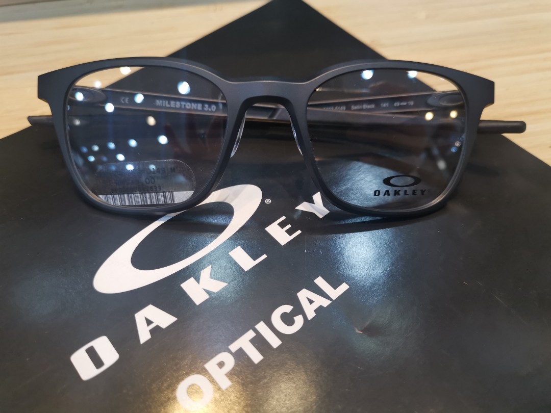 oakley 8093