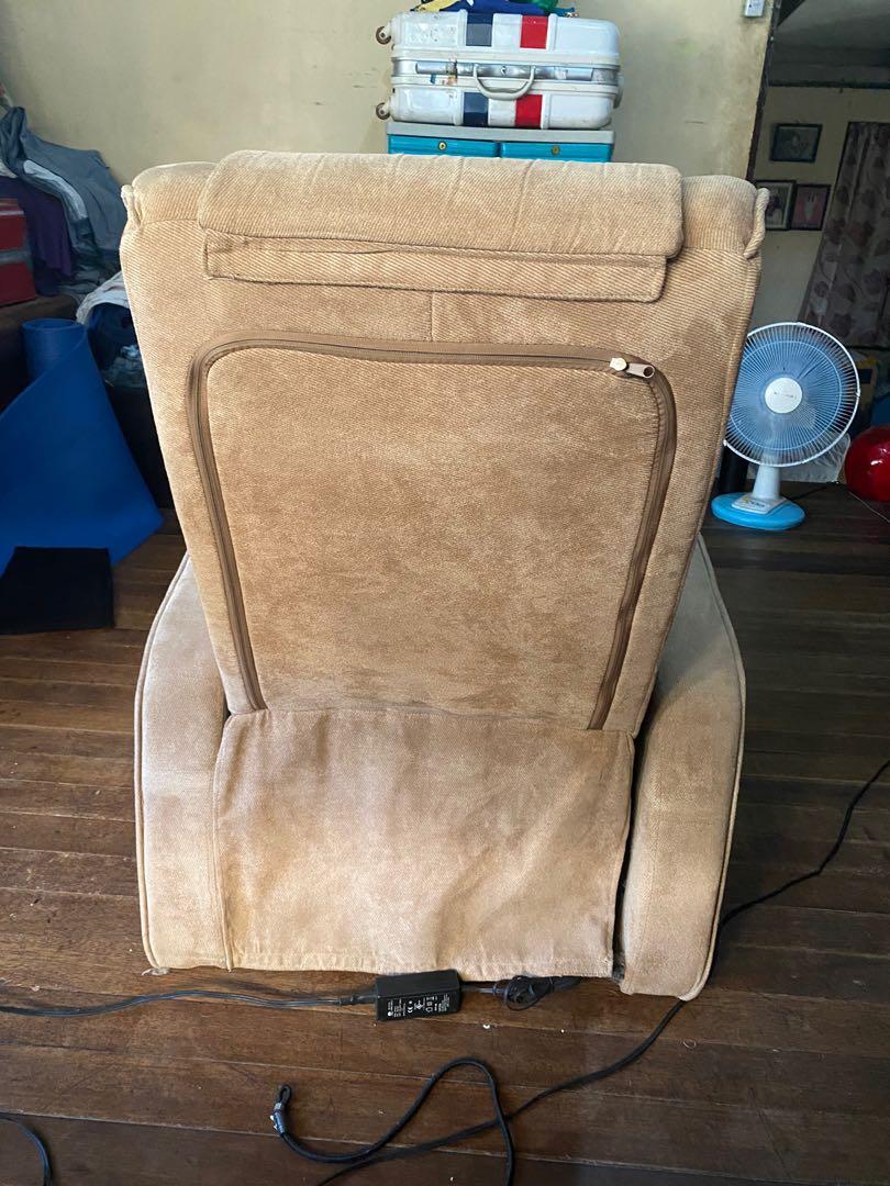 Optimum Nova Massage Chair, Furniture & Home Living, Furniture, Chairs