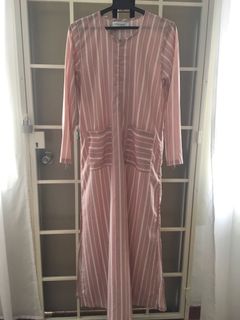 (Category: ) located in . Submitted by wardrobe42 (Listing ID 1079426993, Image 1). Description: .