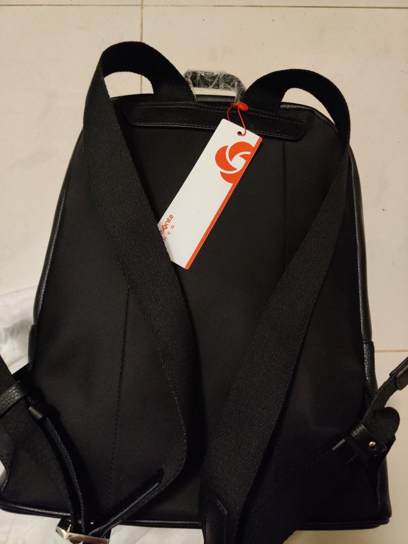 Samsonite red althean hotsell