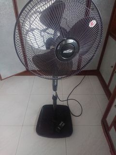 (Category: ) located in . Submitted by jointt (Listing ID 1079440170, Image 1). Description: .