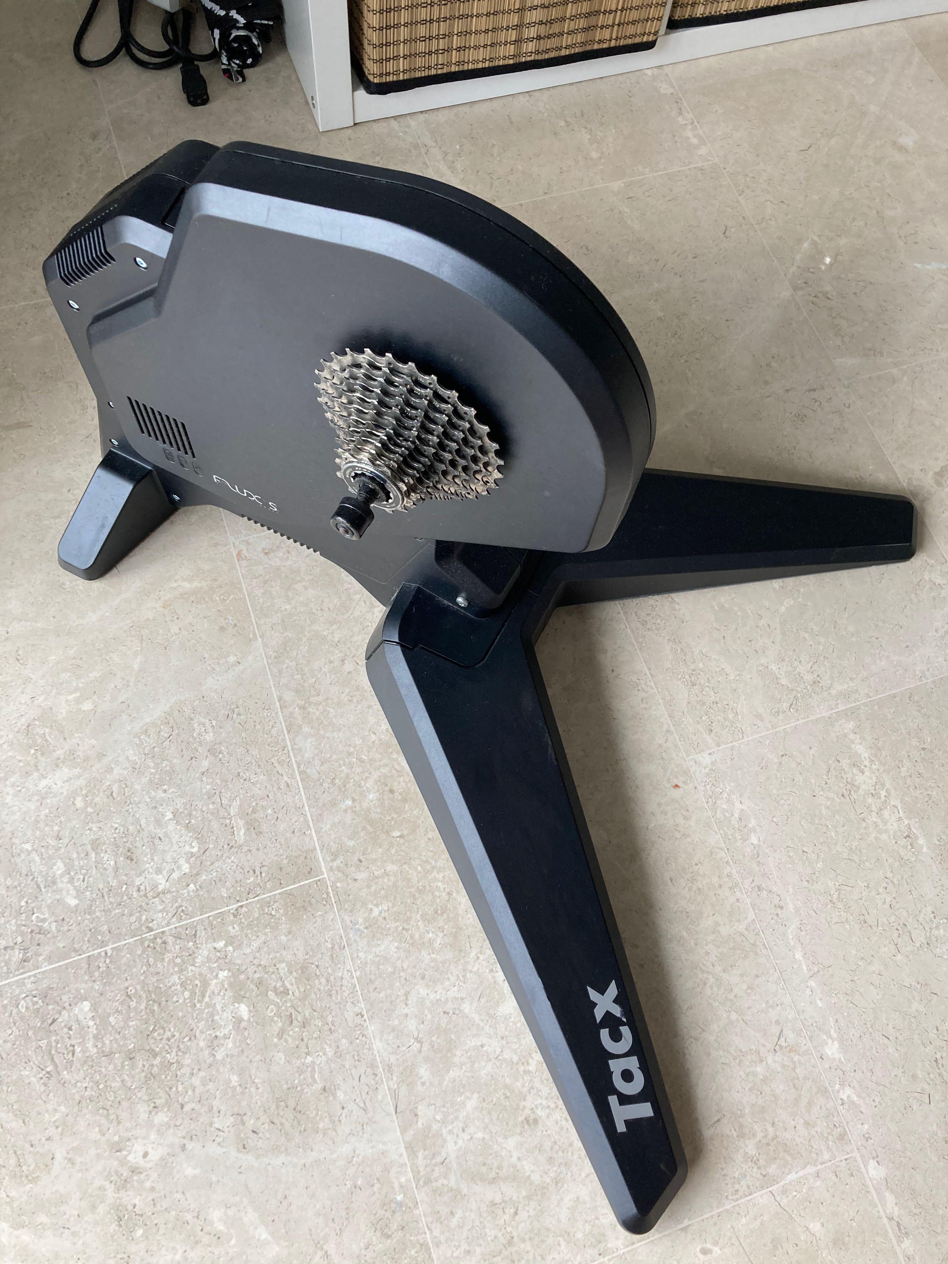 Smart Trainer Tacx Home Trainer Disponible Tacx Flux Smart