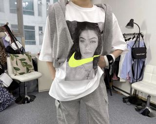 （分類：）位於 。 由 simona137 提交（商品編號 1079389481，圖片 1）。簡介： 。