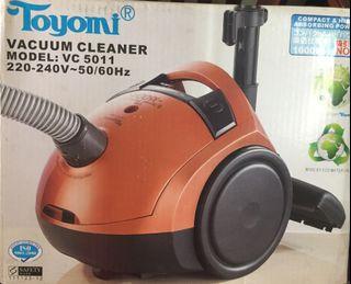 Toyomi Vacuum Cleaner VC 5011