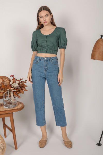 Mom jeans size 25