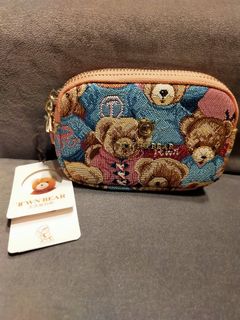 (Category: ) located in . Submitted by prada9090 (Listing ID 1079527807, Image 1). Description: .