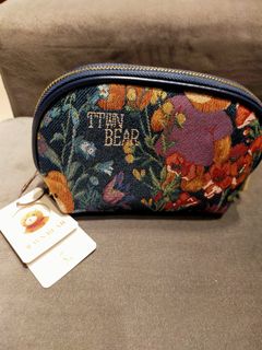 (Category: ) located in . Submitted by prada9090 (Listing ID 1079526509, Image 1). Description: .