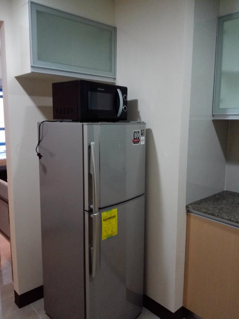 Two Central Condominium (Category: Apartments & Condos) located in Manila. Submitted by bit_bytes (Listing ID 1079382589, Image 2). Description: Fully furnished 41 sqm. studio unit.