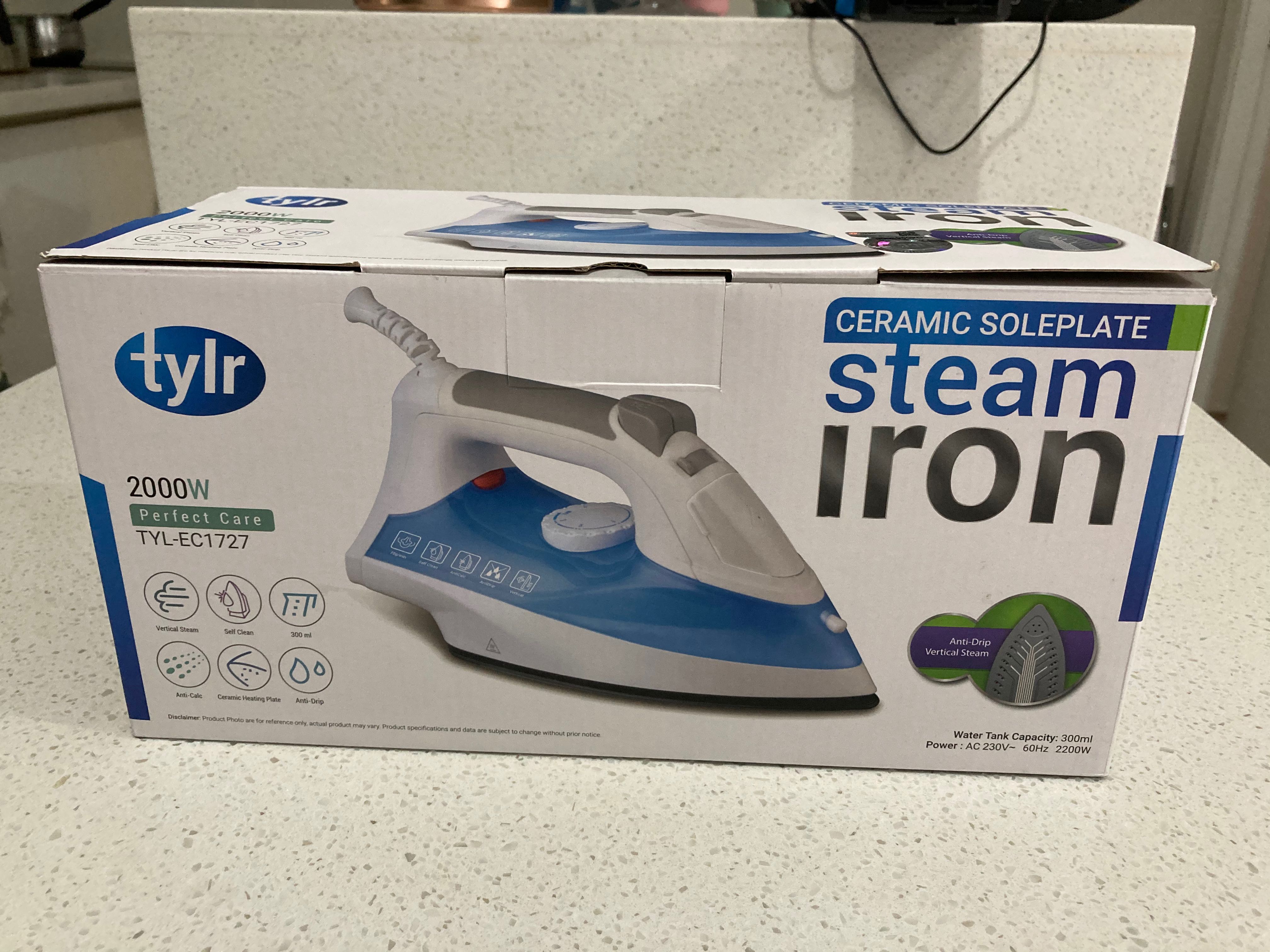 tylr steam iron