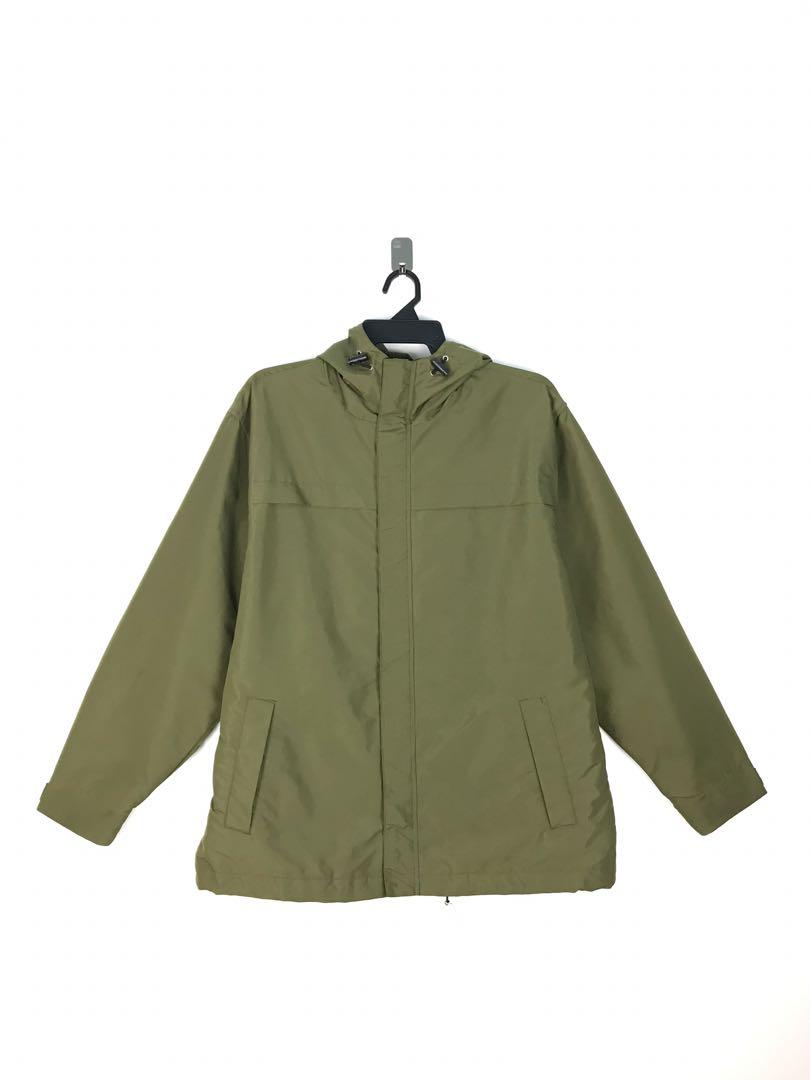 Uniqlo army green best sale jacket