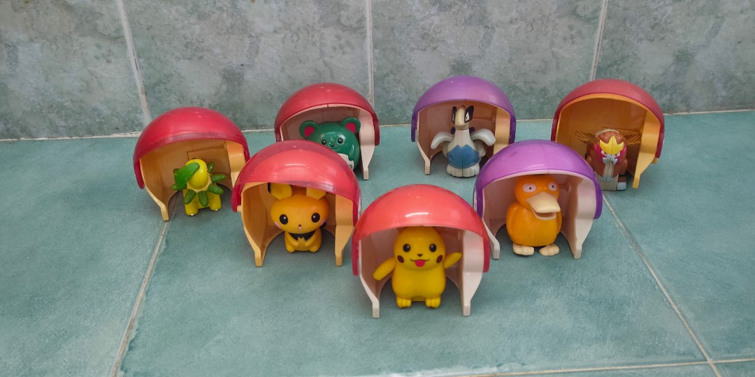 Pokémon - lot de 2 figurines 8 cm - Carapuce et Tortank - Mac Donald's -  Label Emmaüs