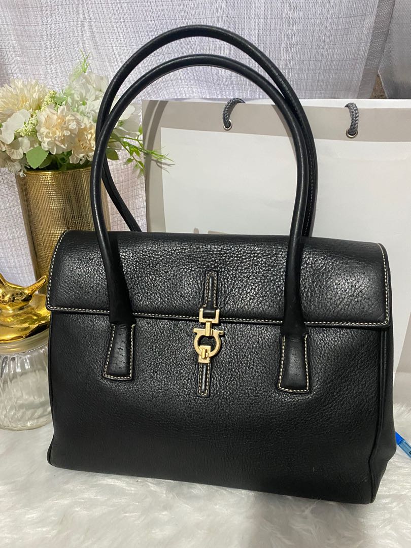 Salvatore ferragamo shop bags price philippines