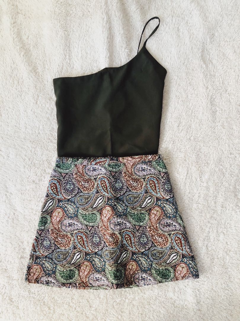 Zara Green skirt set, Women's Fashion, Bottoms, Skirts on Carousell