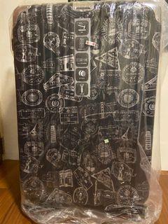 全新！！32吋全新行李箱（限自取）