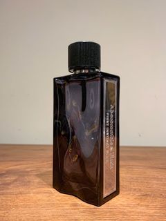 （分類：）位於 。 由 ping.blink 提交（商品編號 1079732362，圖片 1）。簡介： 。