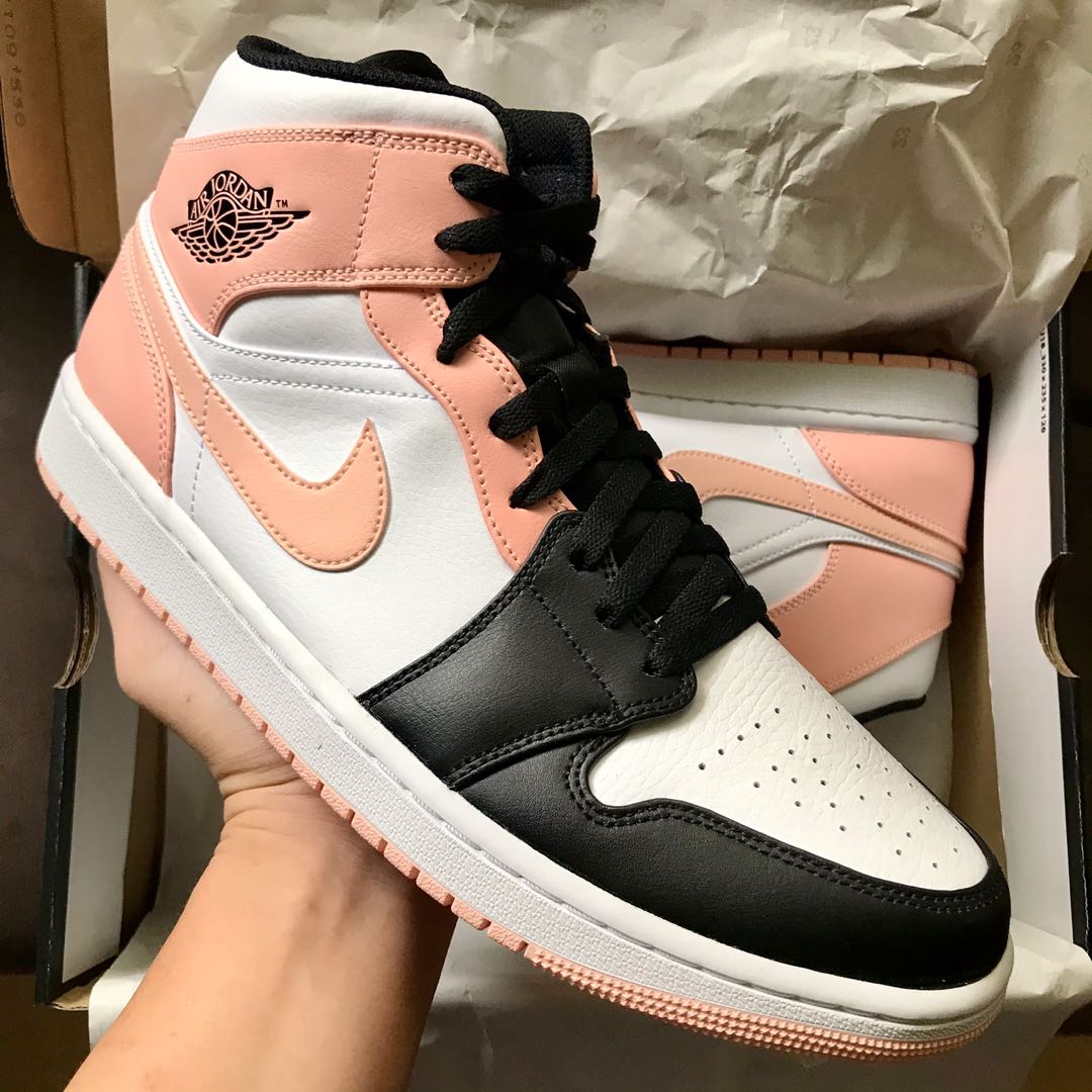 black white arctic orange jordan 1