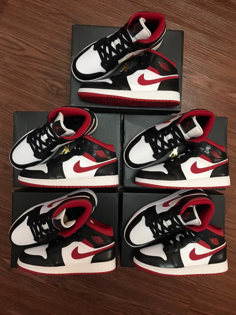 jordan 1 mid metallic gym red