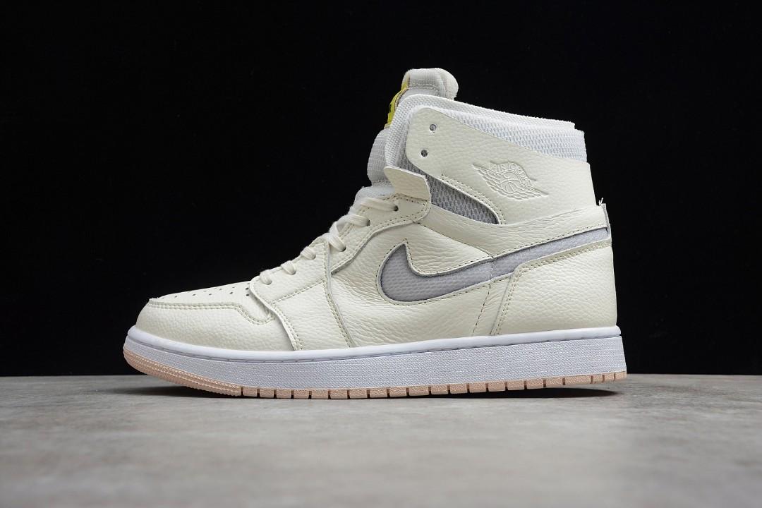 Air Jordan 1 Zoom Comfort “Sail” (Unisex), Men's Fashion, Footwear