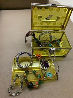 (Category: ) located in . Submitted by celavis (Listing ID 1079735173, Image 1). Description: .