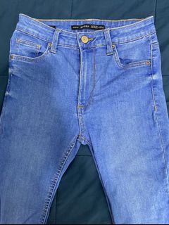 (Category: ) located in . Submitted by shaydy (Listing ID 1079659833, Image 1). Description: .