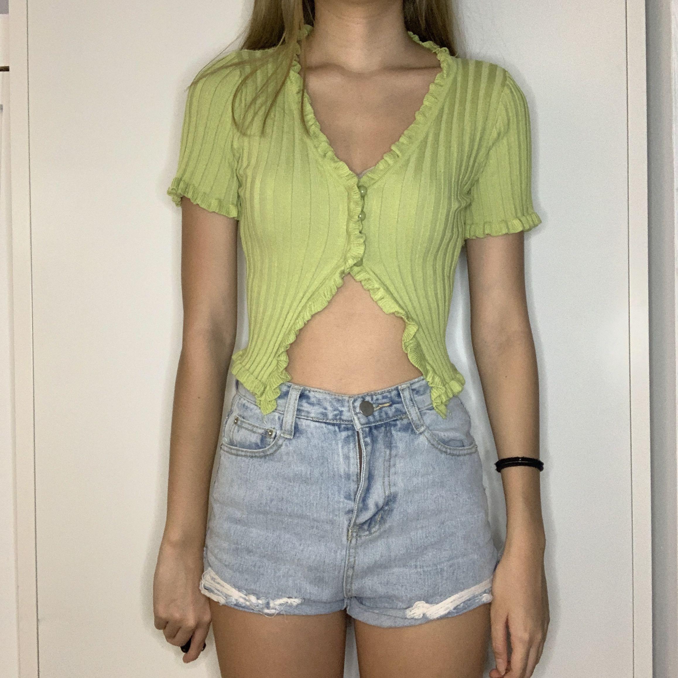 jennie blackpink green cardigan
