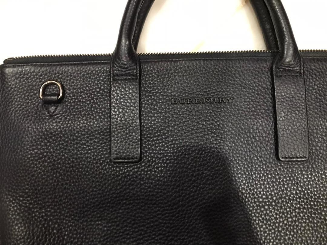 brown leather hobo purse