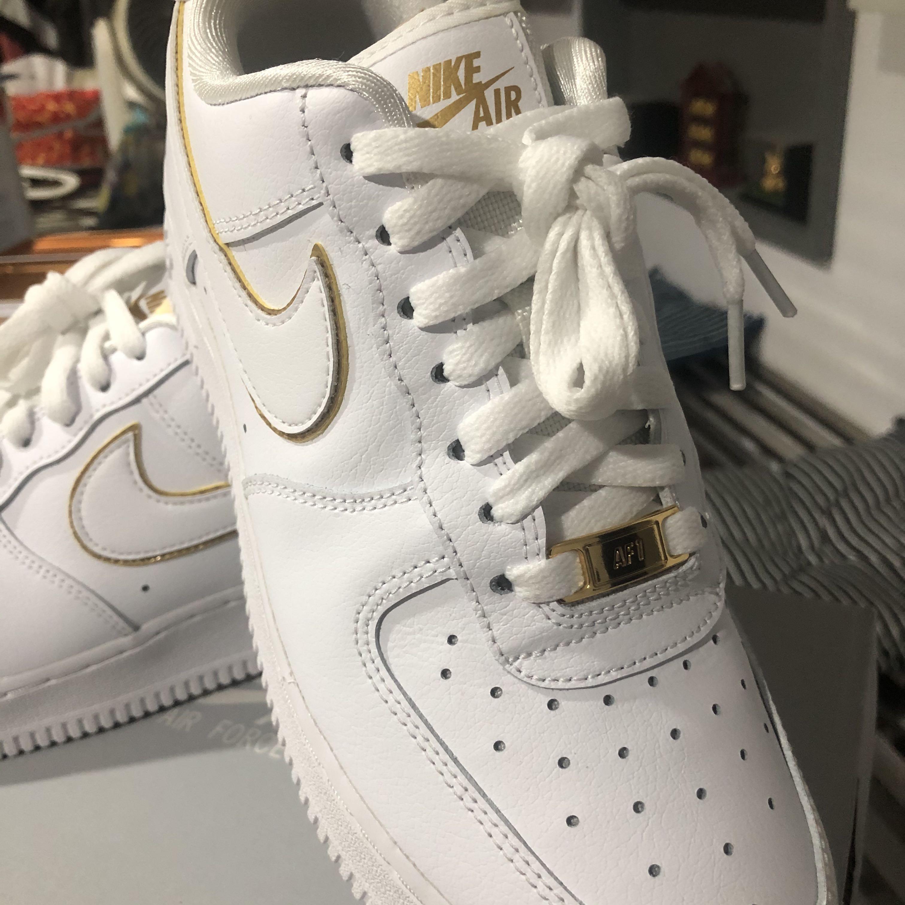Gold outline sales air force 1