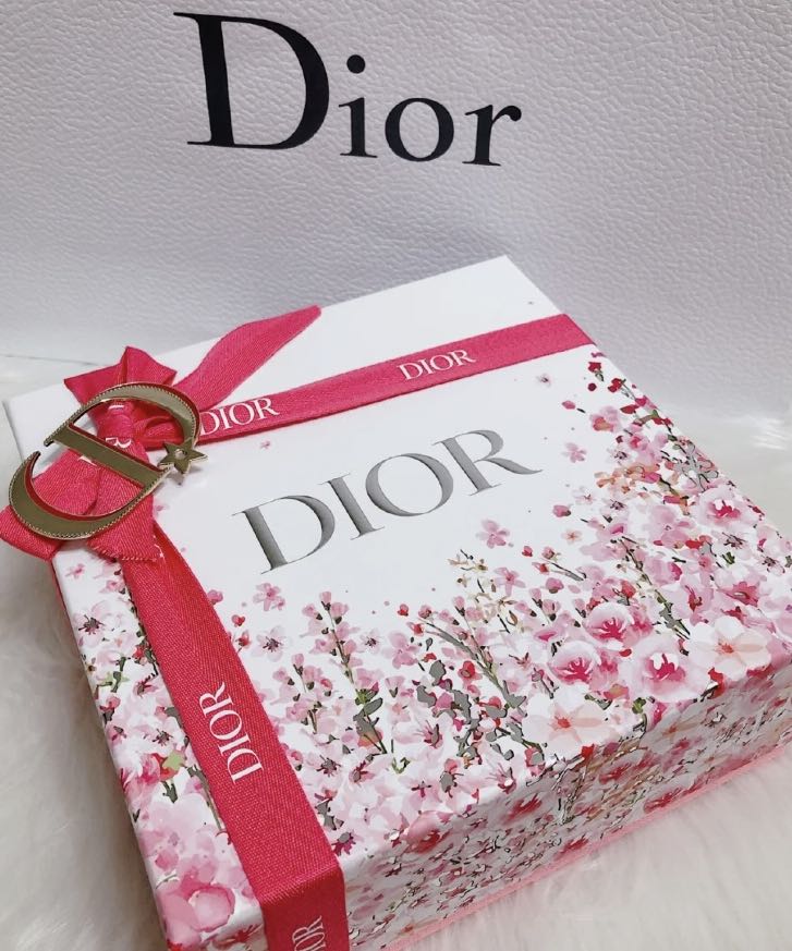 dior valentine's 2021