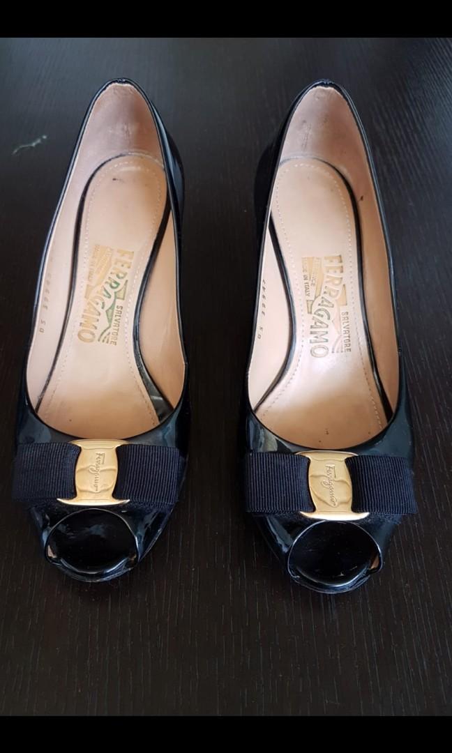 Ferragamo wedges sale clearance