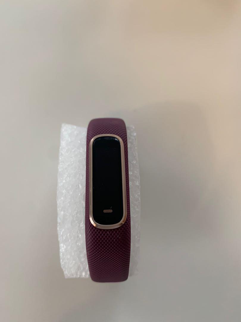 Garmin vivosmart 4 purple hot sale
